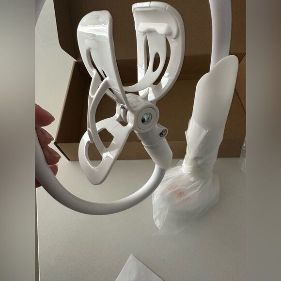 Lamicall LS05 Etsy Branded White Gooseneck phone holder - Picture 5 of 8